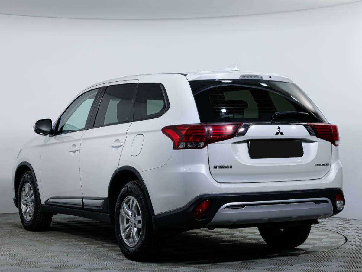 Купить Mitsubishi Outlander, 2018, 94 398 км.. Фото: #6