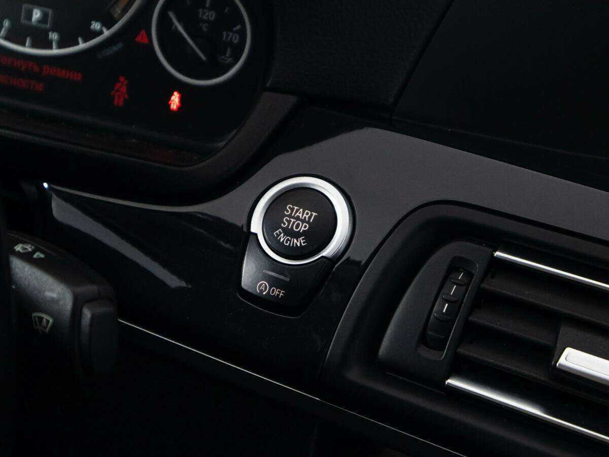 Купить BMW 5 серии, 2012, 67 811 км.. Фото: #17