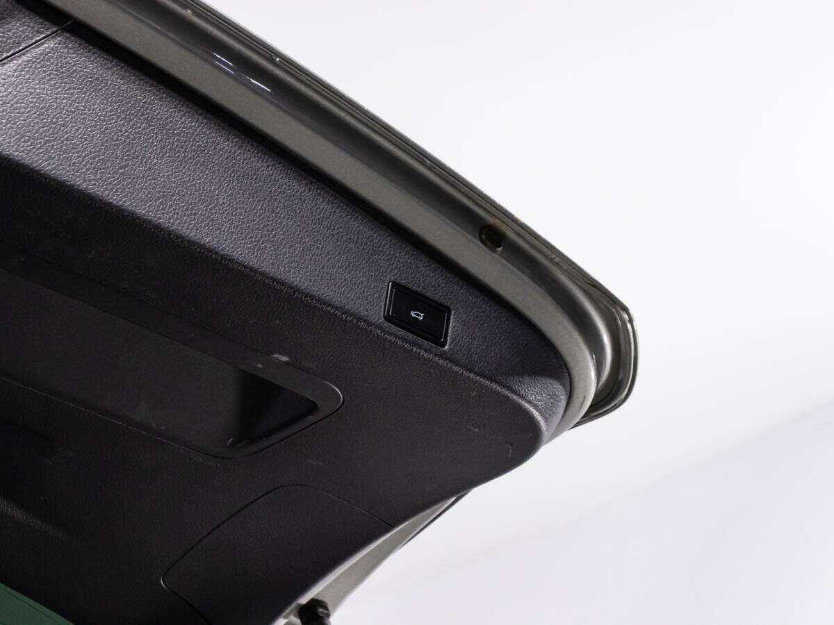 Купить Volkswagen Touareg, 2015, 192 733 км.. Фото: #13