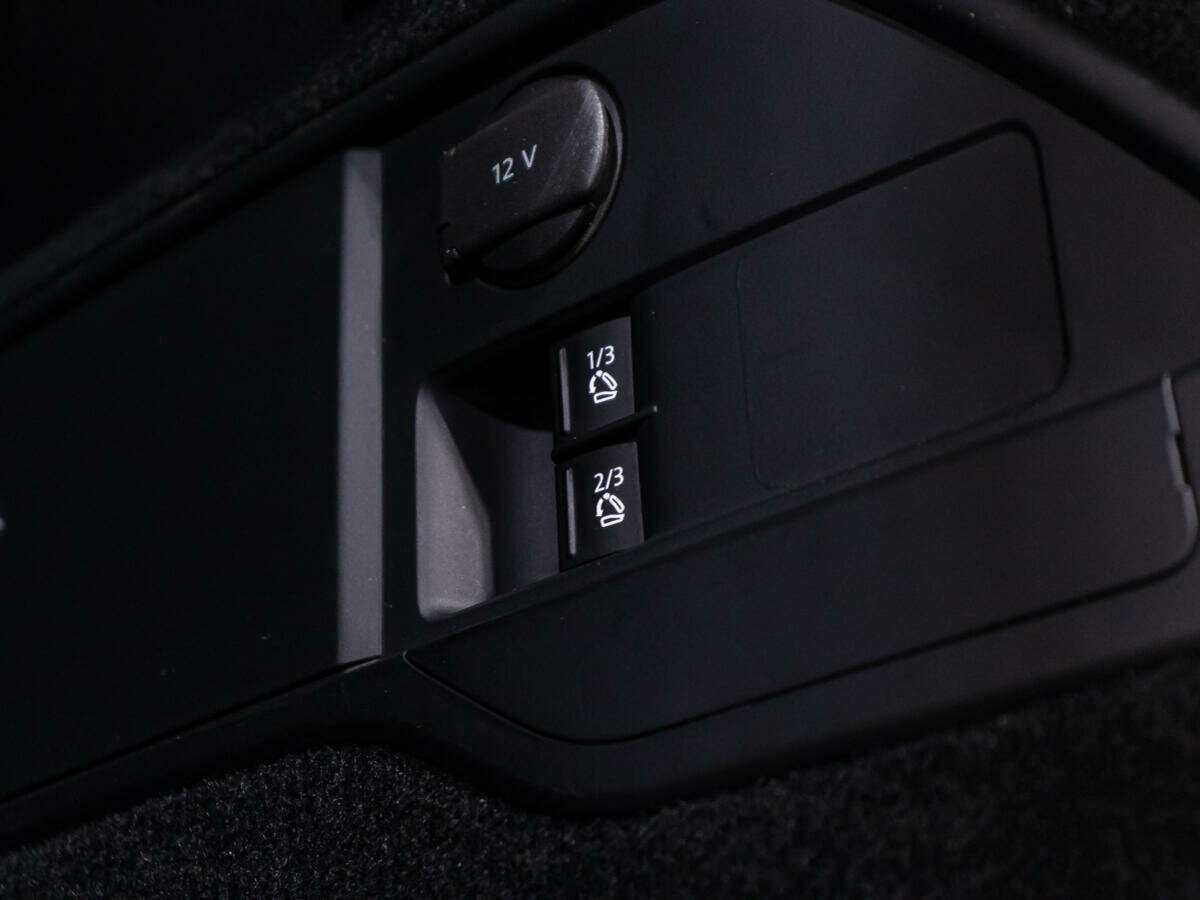 Купить Volkswagen Touareg, 2015, 192 733 км.. Фото: #14