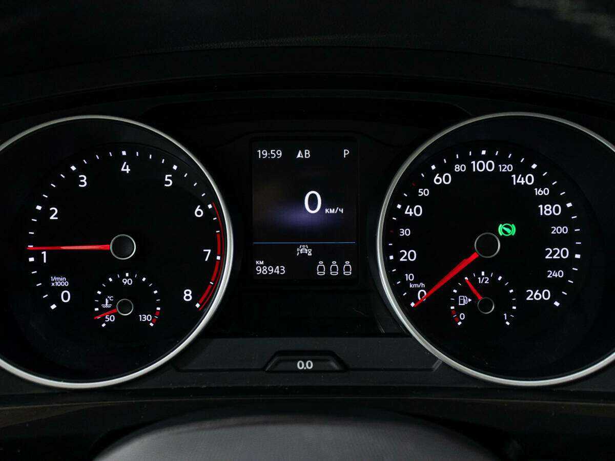 Купить Volkswagen Tiguan, 2021, 98 939 км.. Фото: #11