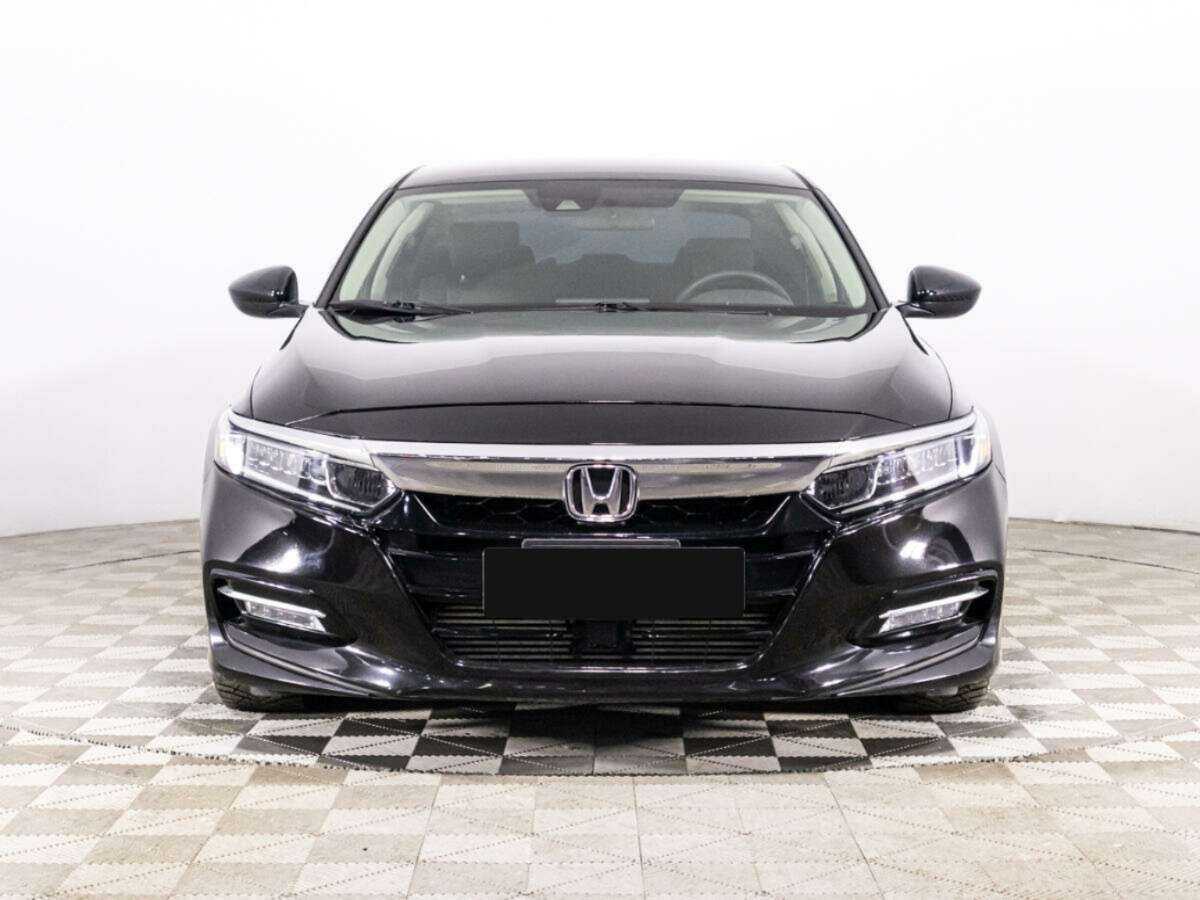 Купить Honda Accord, 2018, 71 110 км.. Фото: #1