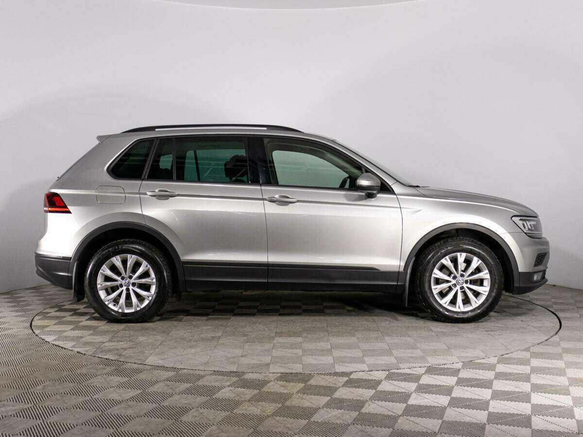 Купить Volkswagen Tiguan, 2019, 100 129 км.. Фото: #3