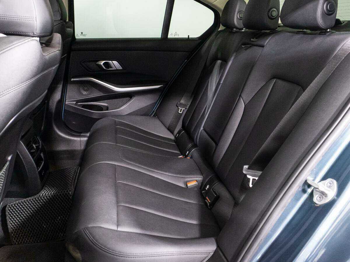 Купить BMW 3 серии, 2020, 88 265 км.. Фото: #9