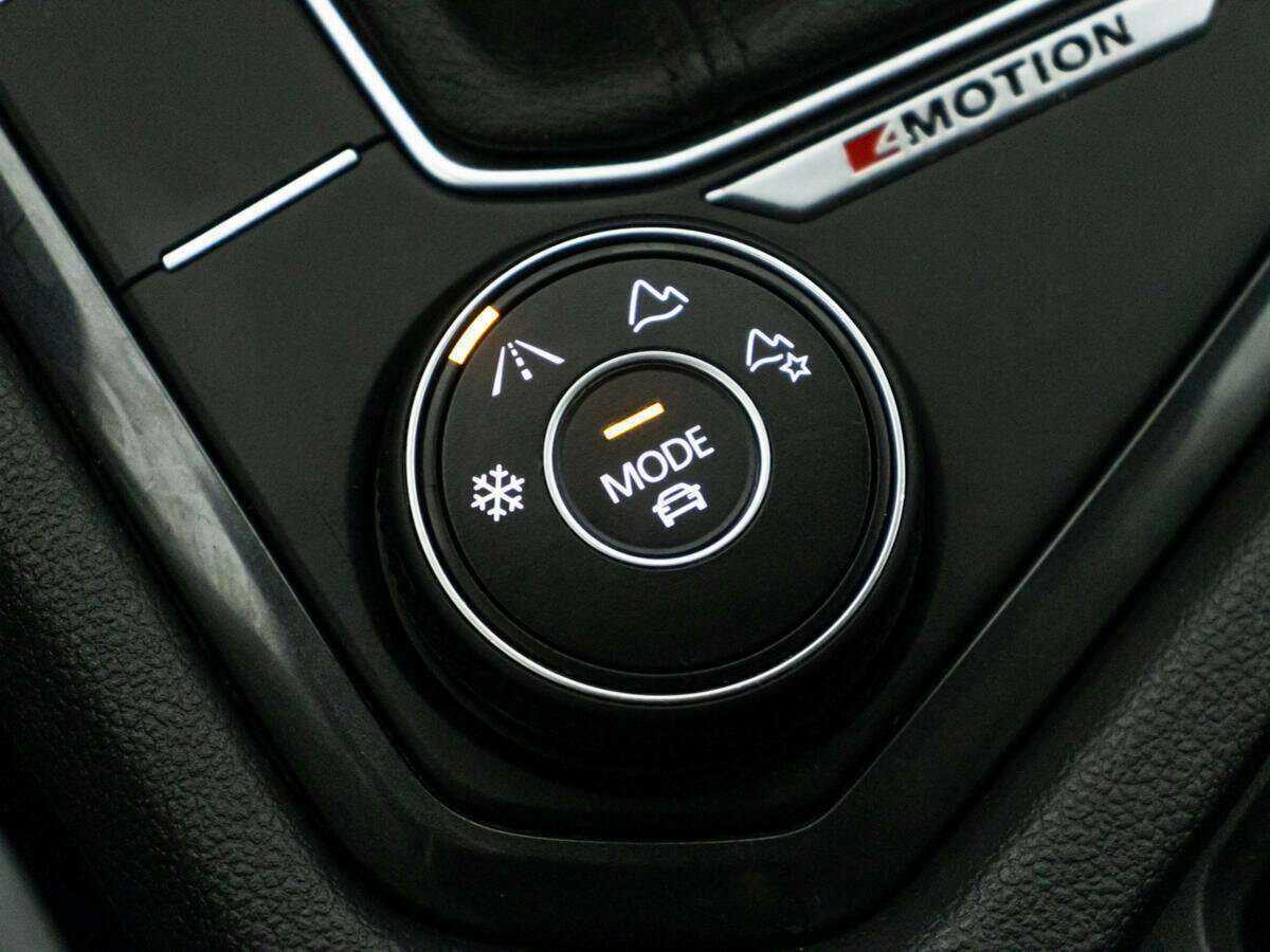 Купить Volkswagen Tiguan, 2021, 83 175 км.. Фото: #14