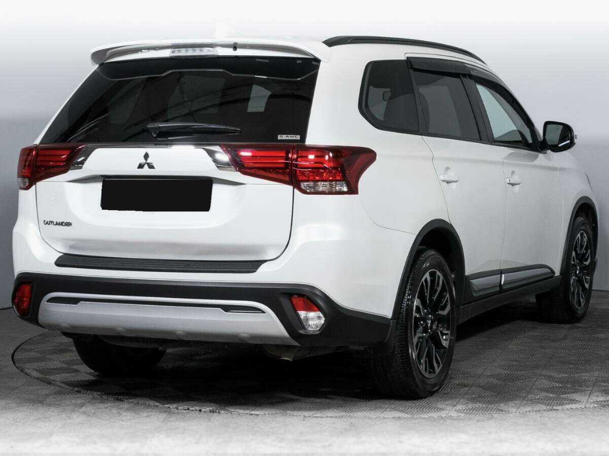 Купить Mitsubishi Outlander, 2021, 43 837 км.. Фото: #4