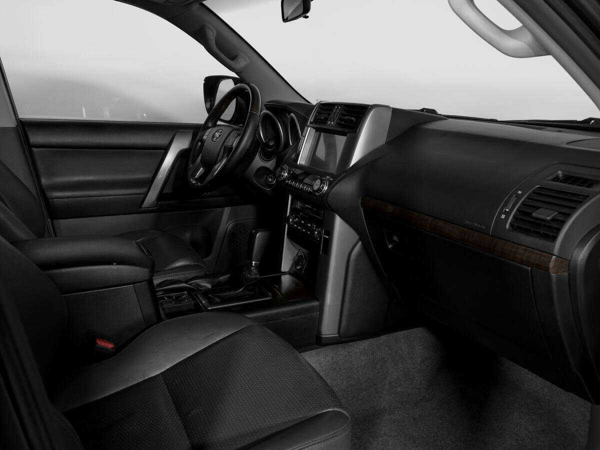 Купить Toyota Land Cruiser Prado, 2012, 170 161 км.. Фото: #8