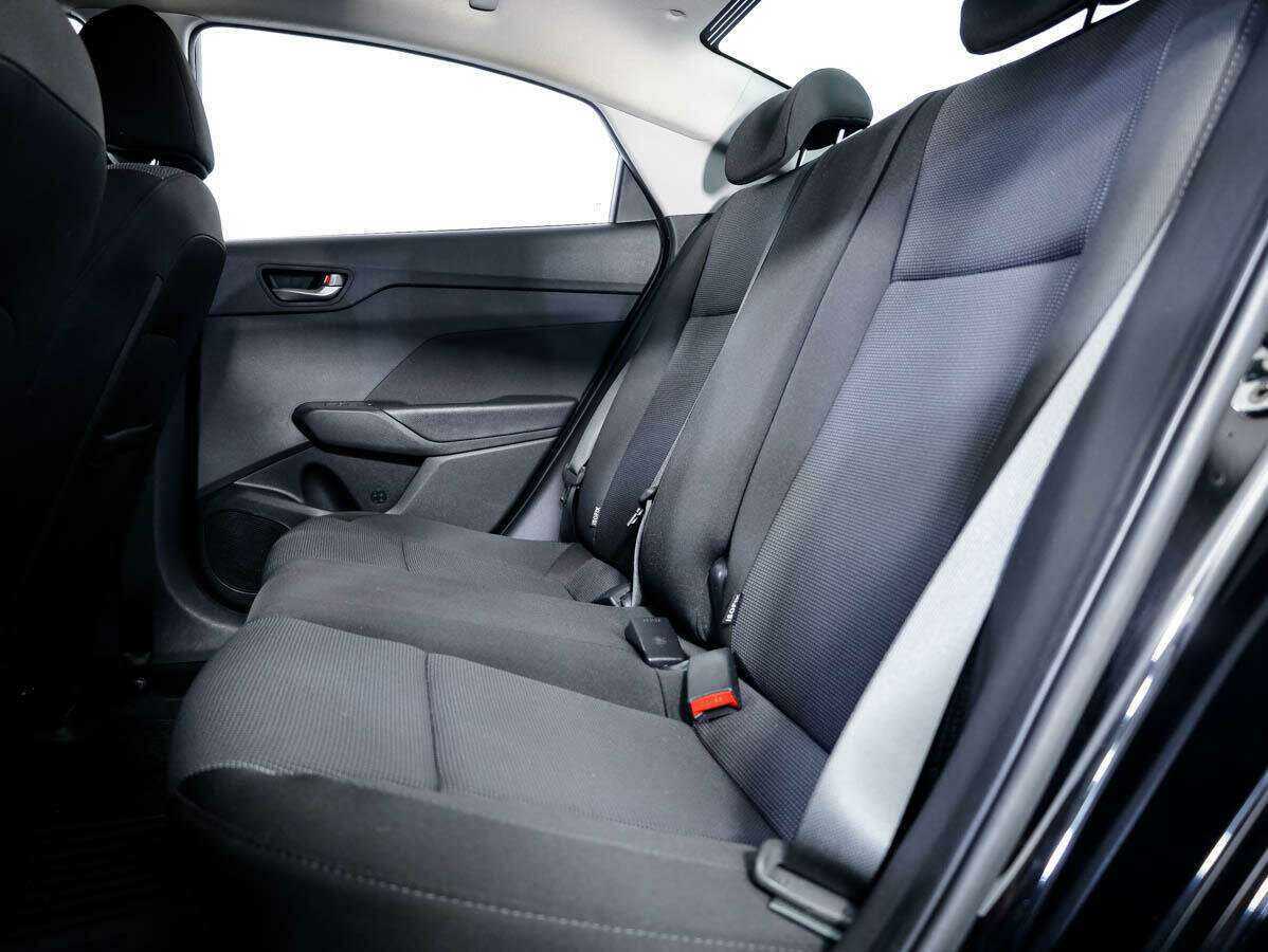 Купить Hyundai Solaris, 2018, 76 950 км.. Фото: #11