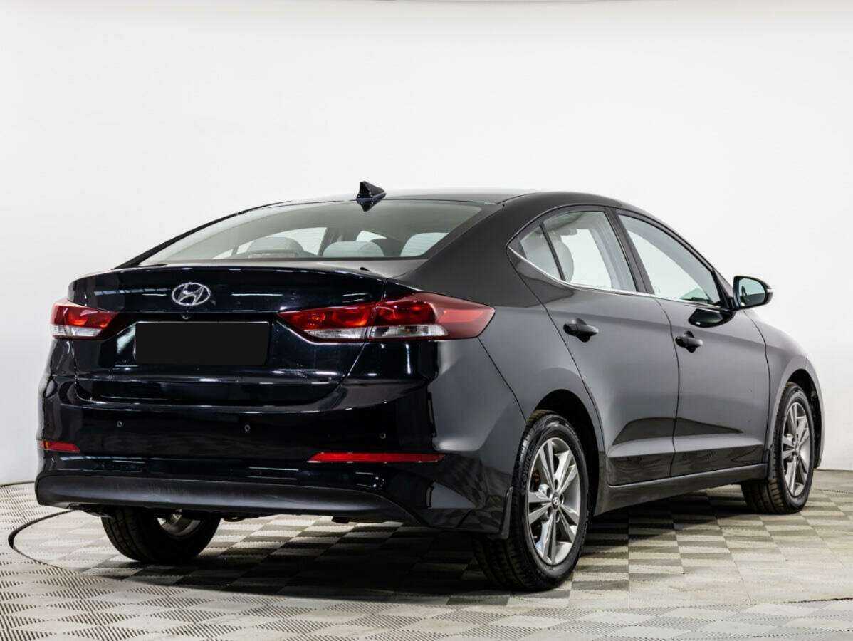 Купить Hyundai Elantra, 2018, 109 281 км.. Фото: #3
