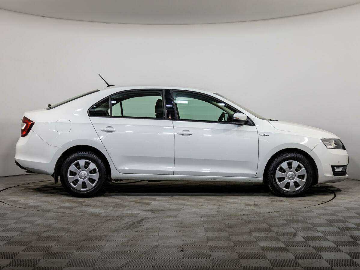 Купить Skoda Rapid, 2018, 180 044 км.. Фото: #2