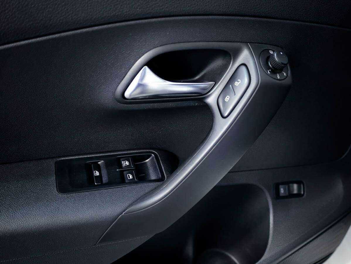 Купить Volkswagen Polo, 2013, 92 066 км.. Фото: #13