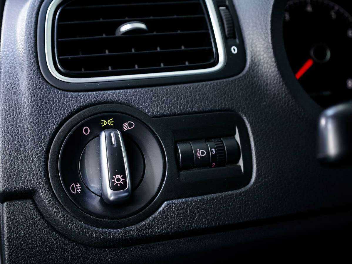 Купить Volkswagen Polo, 2013, 92 066 км.. Фото: #14