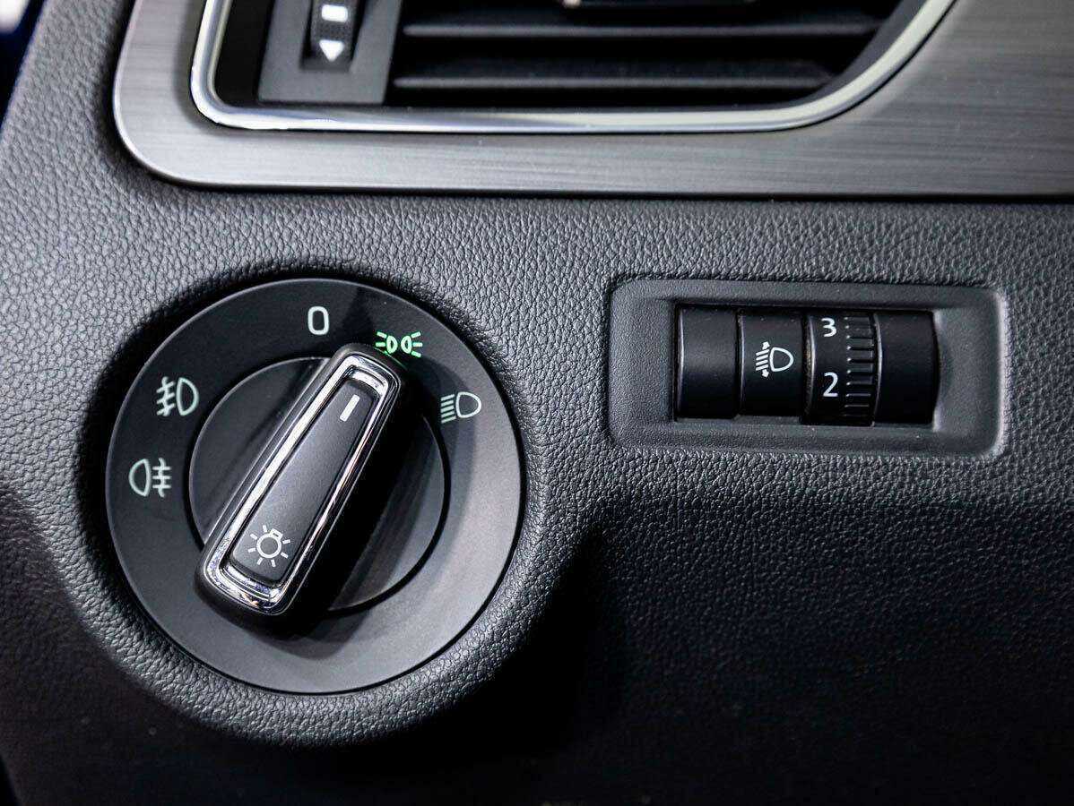 Купить Skoda Rapid, 2017, 174 931 км.. Фото: #13