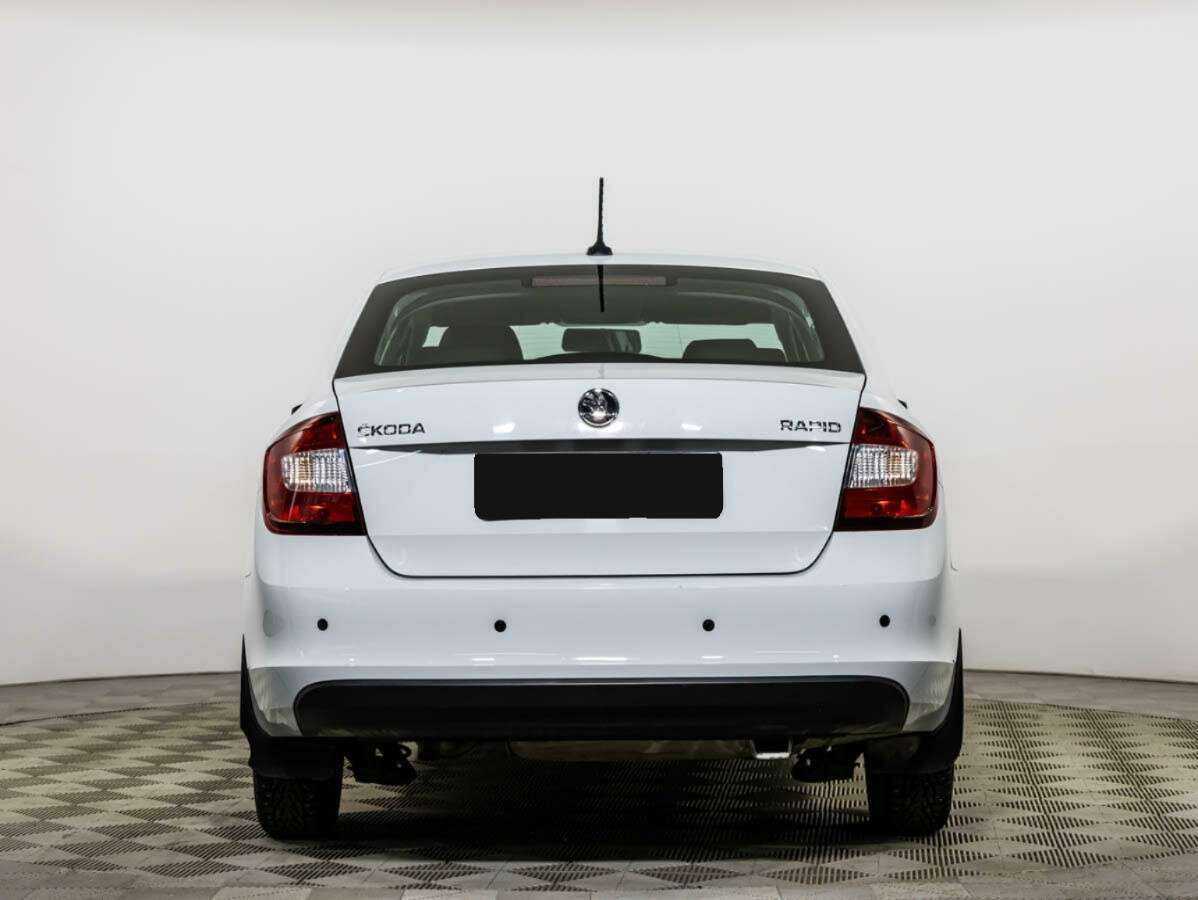 Купить Skoda Rapid, 2017, 141 688 км.. Фото: #4