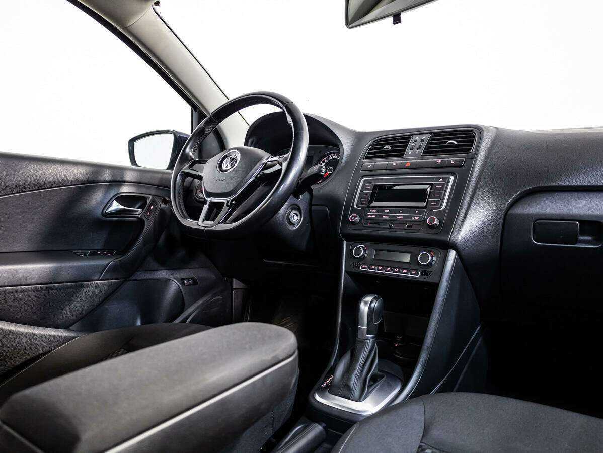 Купить Volkswagen Polo, 2017, 92 266 км.. Фото: #6