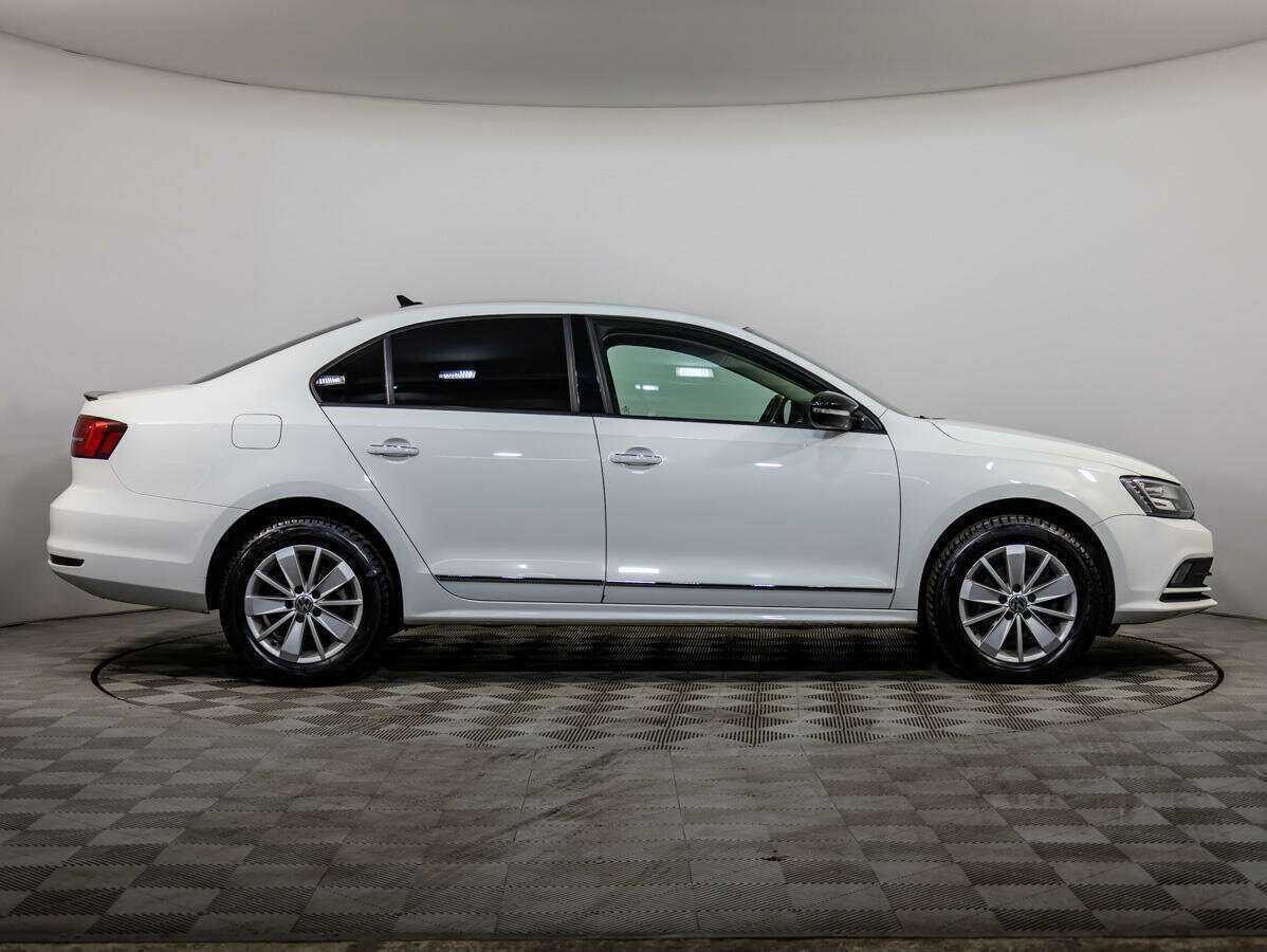Купить Volkswagen Jetta, 2017, 132 050 км.. Фото: #2