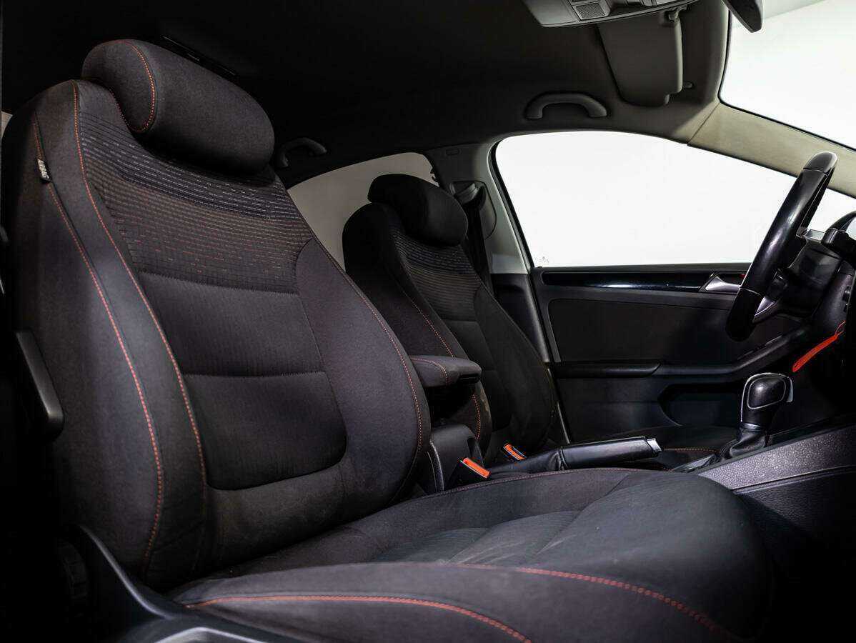 Купить Volkswagen Jetta, 2017, 132 050 км.. Фото: #9