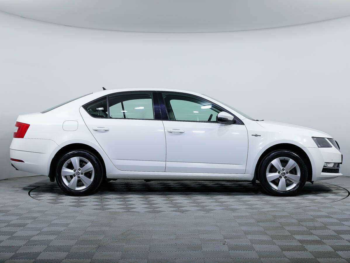 Купить Skoda Octavia, 2018, 56 138 км.. Фото: #2