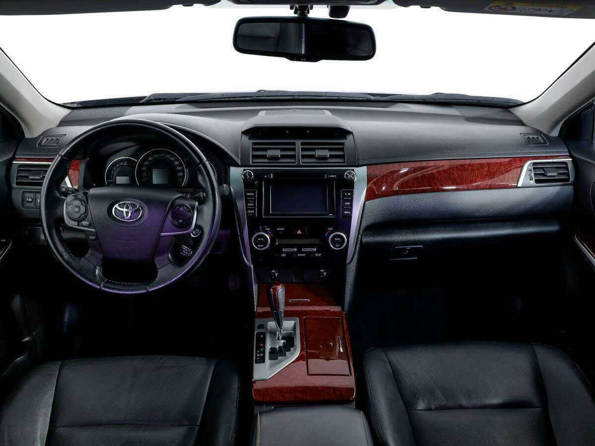 Купить Toyota Camry, 2013, 89 231 км.. Фото: #9