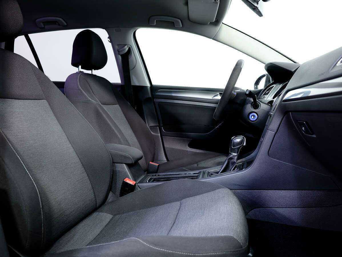 Купить Volkswagen Golf, 2013, 136 879 км.. Фото: #10