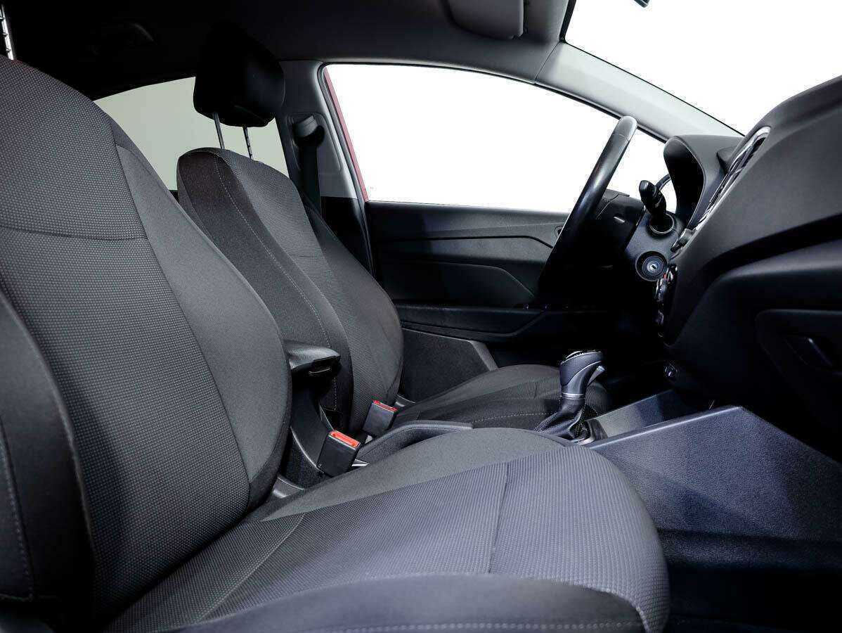 Купить Hyundai Solaris, 2017, 64 675 км.. Фото: #10