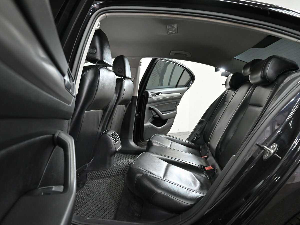 Купить Volkswagen Passat, 2016, 106 000 км.. Фото: #11