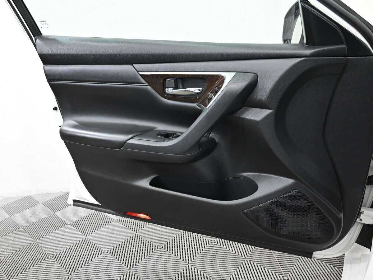 Купить Nissan Teana, 2014, 123 000 км.. Фото: #13