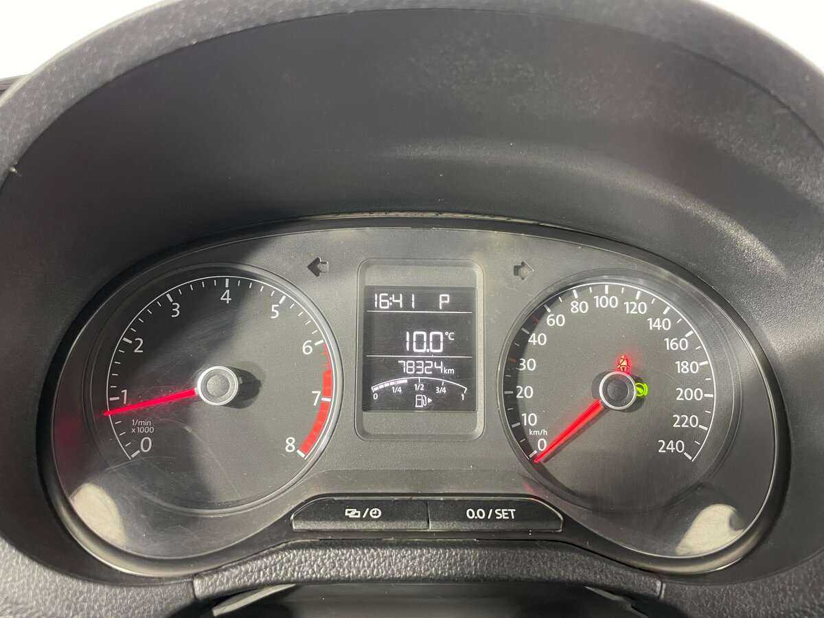 Купить Volkswagen Polo, 2016, 78 324 км.. Фото: #11