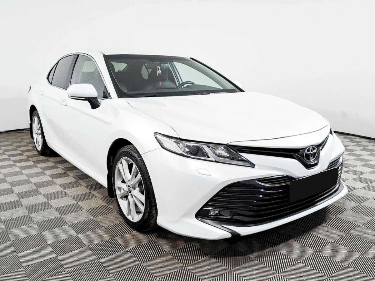 Купить Toyota Camry, 2019, 65 000 км.. Фото: #2