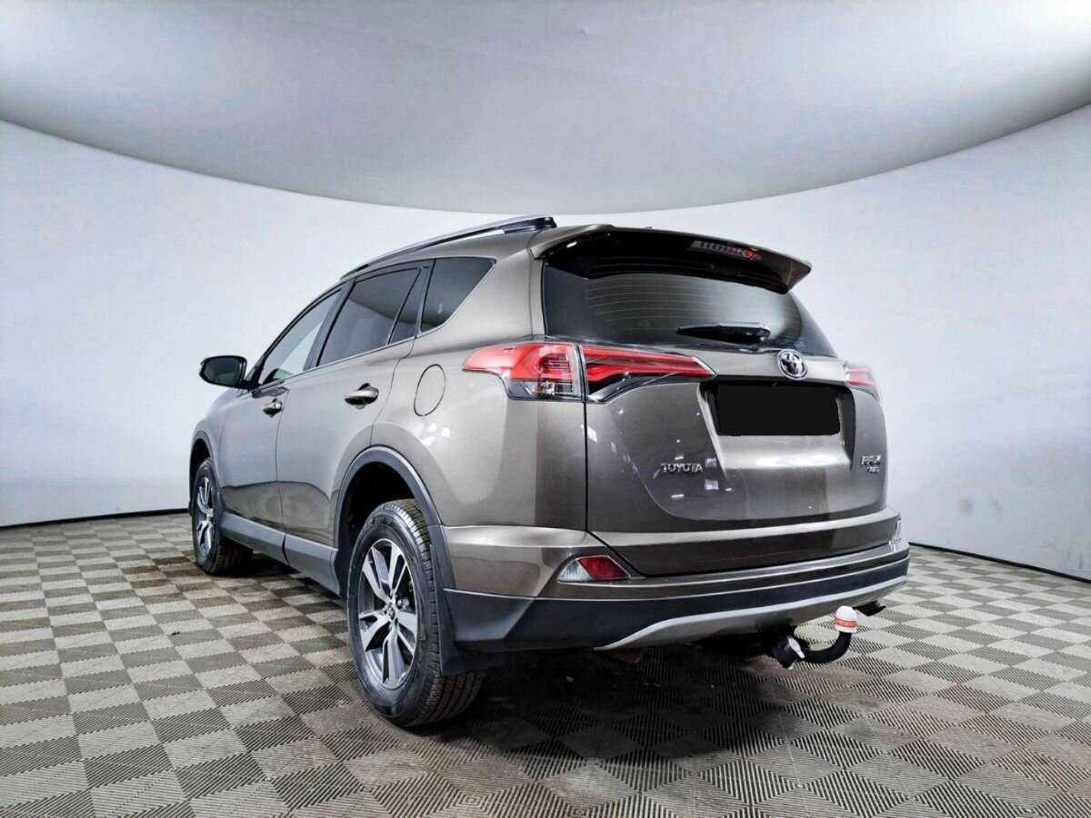 Купить Toyota RAV4, 2019, 78 100 км.. Фото: #6