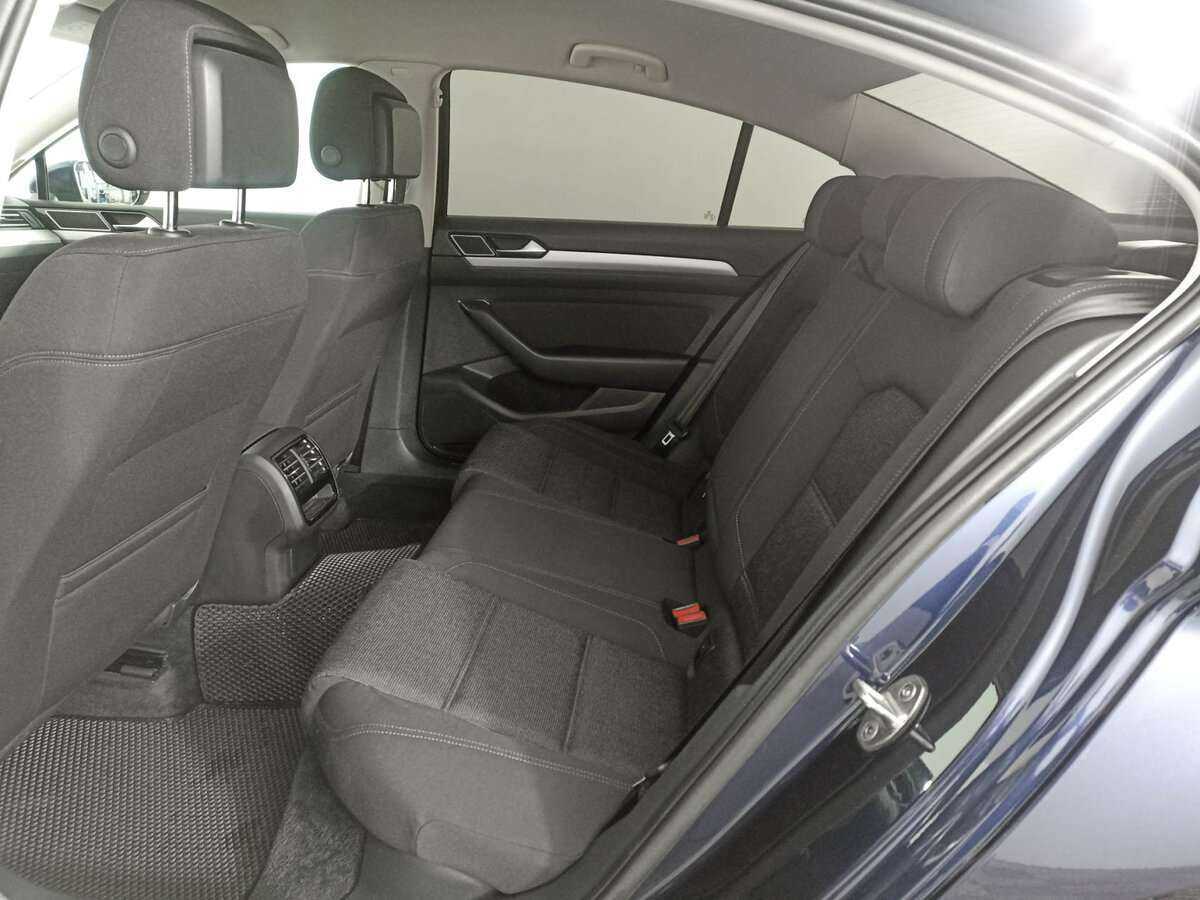 Купить Volkswagen Passat, 2016, 227 344 км.. Фото: #9