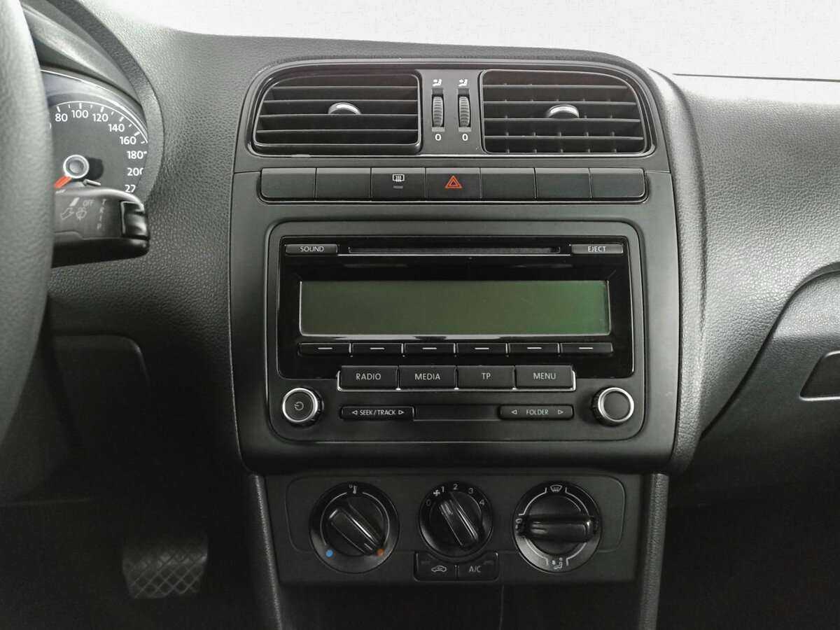 Купить Volkswagen Polo, 2017, 70 203 км.. Фото: #12