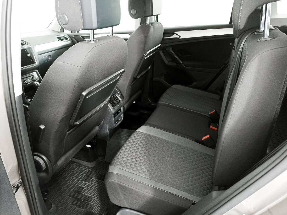 Купить Volkswagen Tiguan, 2020, 71 102 км.. Фото: #9
