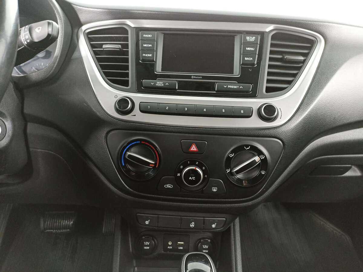 Купить Hyundai Solaris, 2018, 67 575 км.. Фото: #12