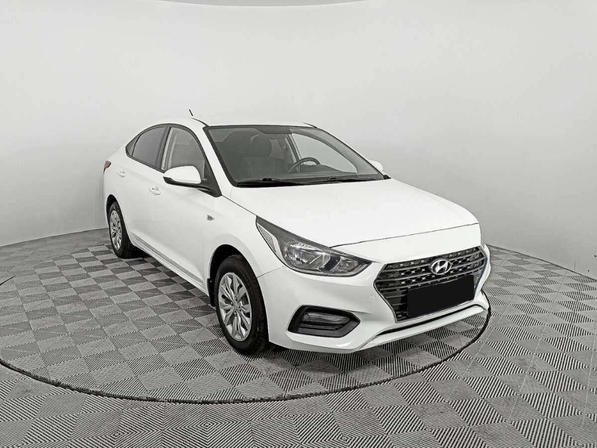Купить Hyundai Solaris, 2019, 139 221 км.. Фото: #2