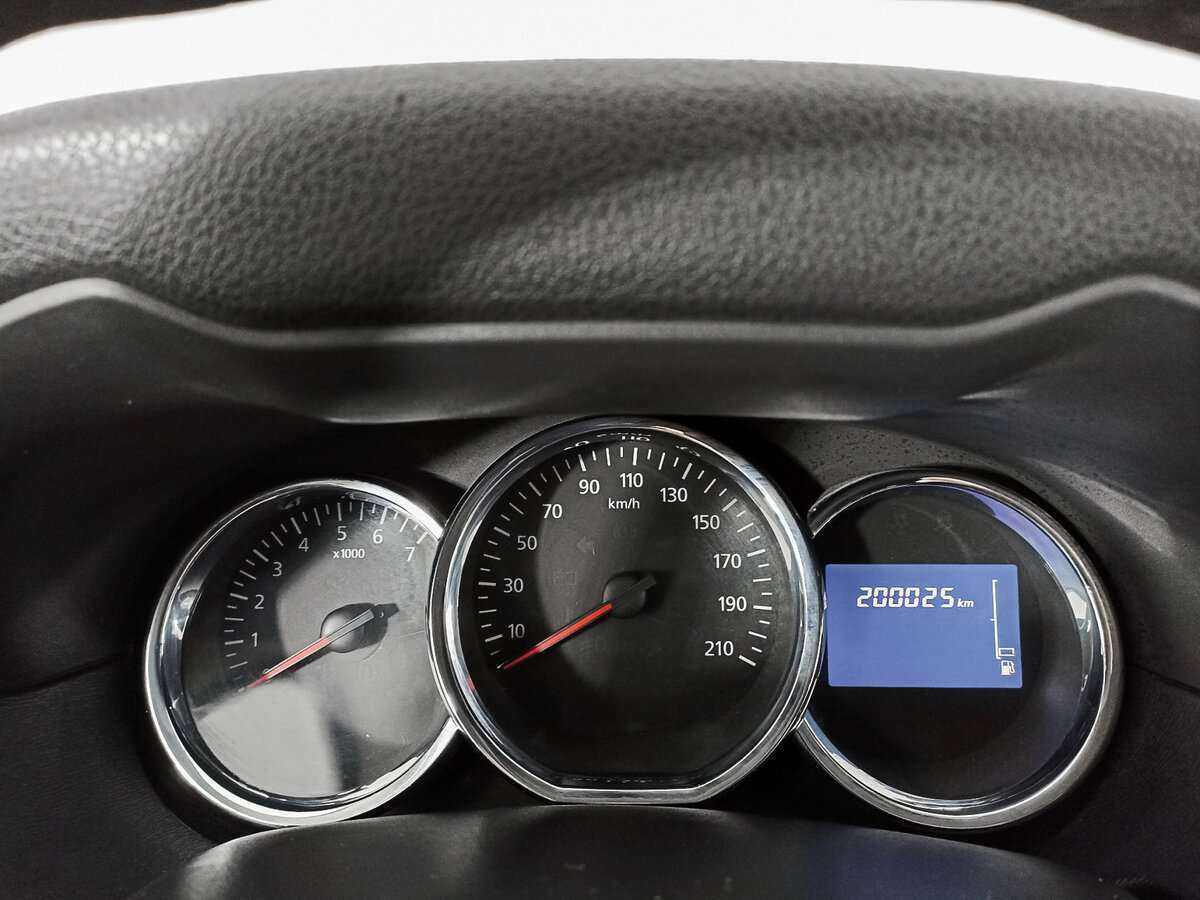 Купить Nissan Terrano, 2016, 200 009 км.. Фото: #10