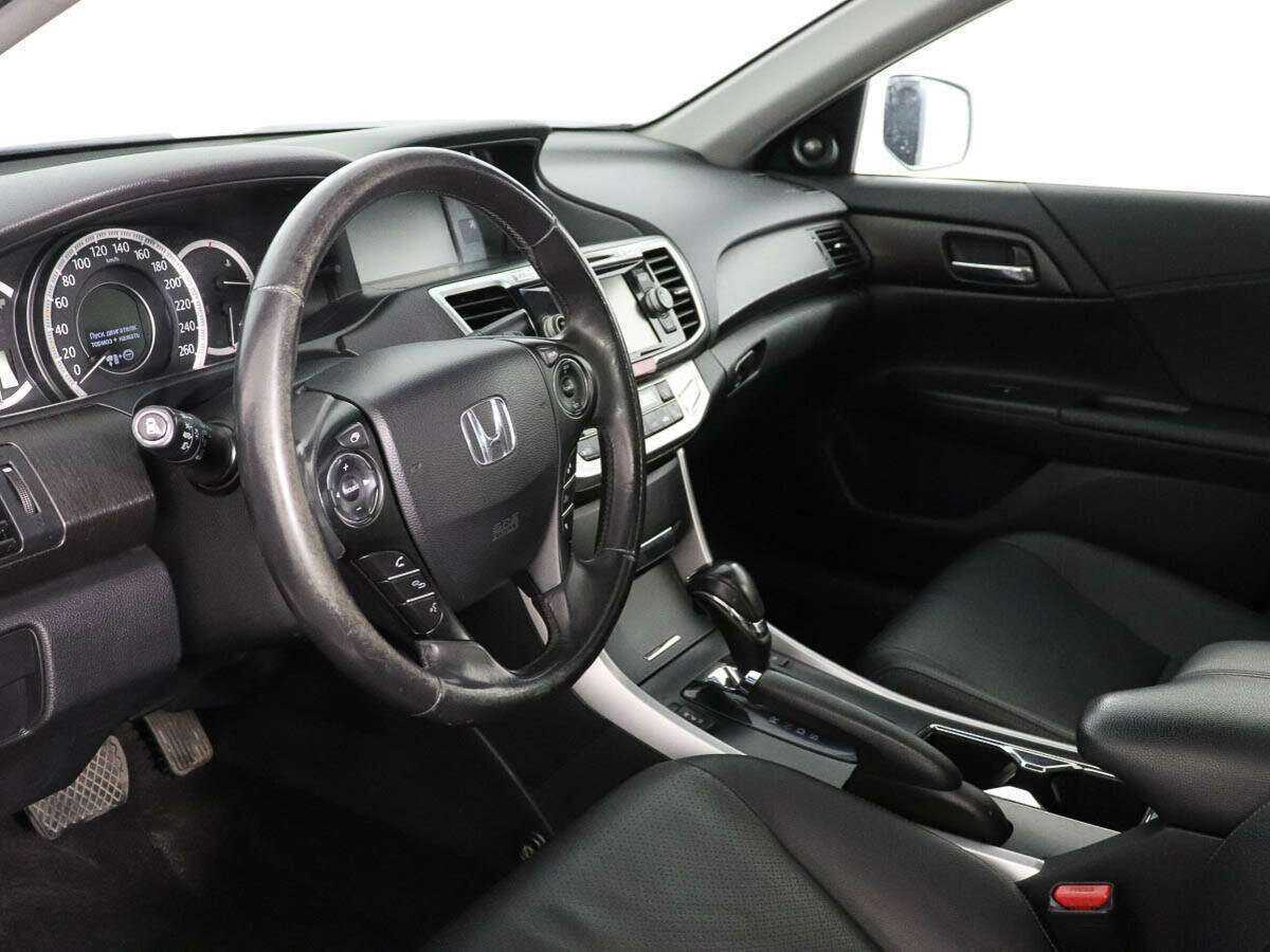 Купить Honda Accord, 2013, 165 000 км.. Фото: #7