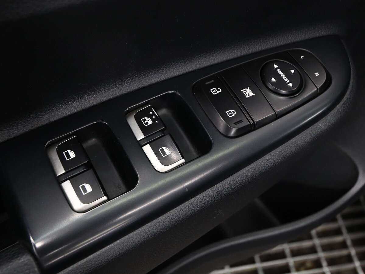 Купить Kia Rio, 2017, 86 100 км.. Фото: #8