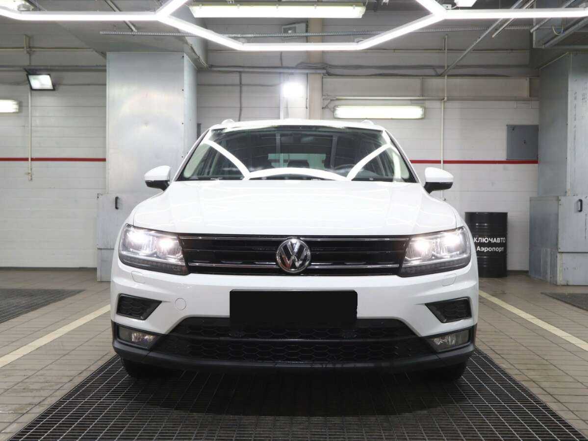 Купить Volkswagen Tiguan, 2018, 67 000 км.. Фото: #2