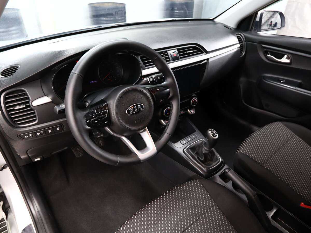 Купить Kia Rio, 2019, 212 600 км.. Фото: #9
