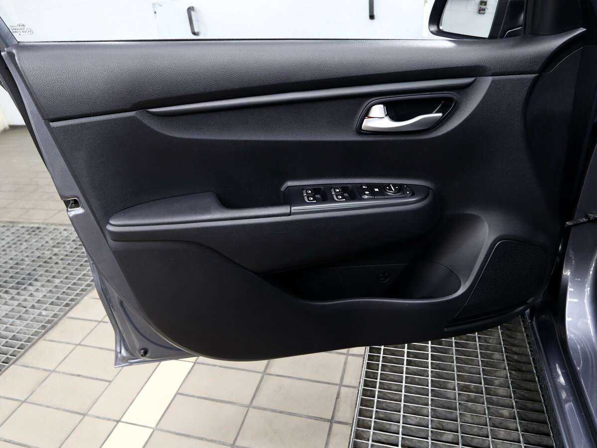 Купить Kia Rio, 2018, 101 000 км.. Фото: #13