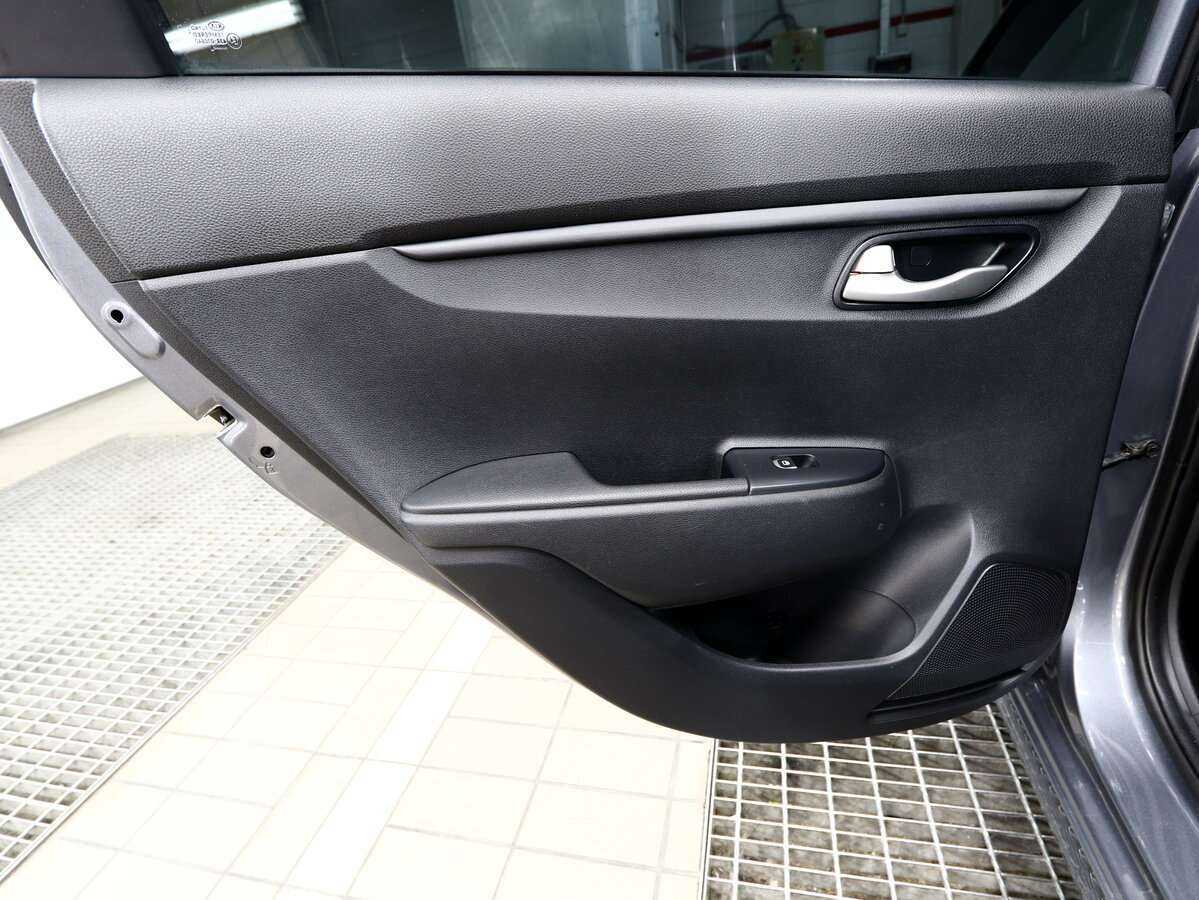 Купить Kia Rio, 2018, 101 000 км.. Фото: #14