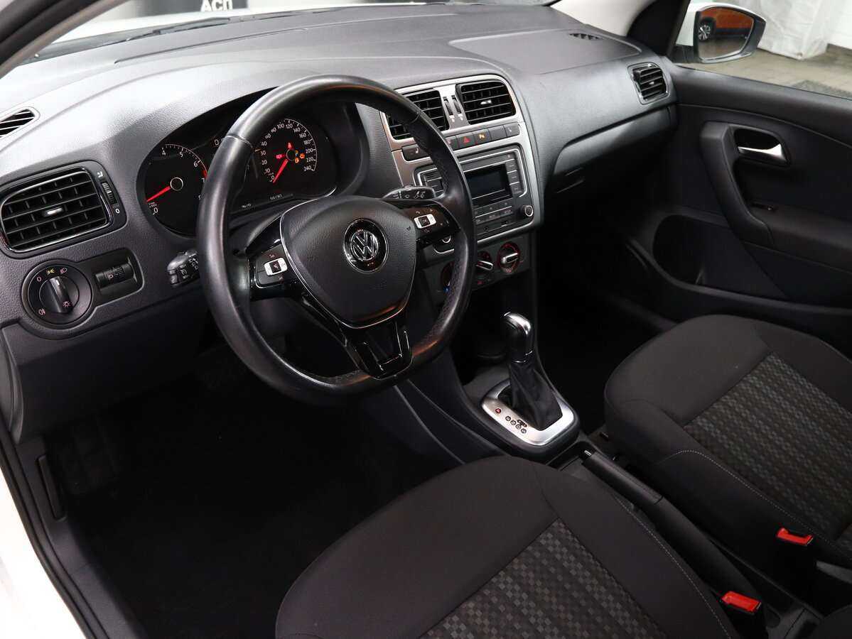 Купить Volkswagen Polo, 2019, 93 000 км.. Фото: #6
