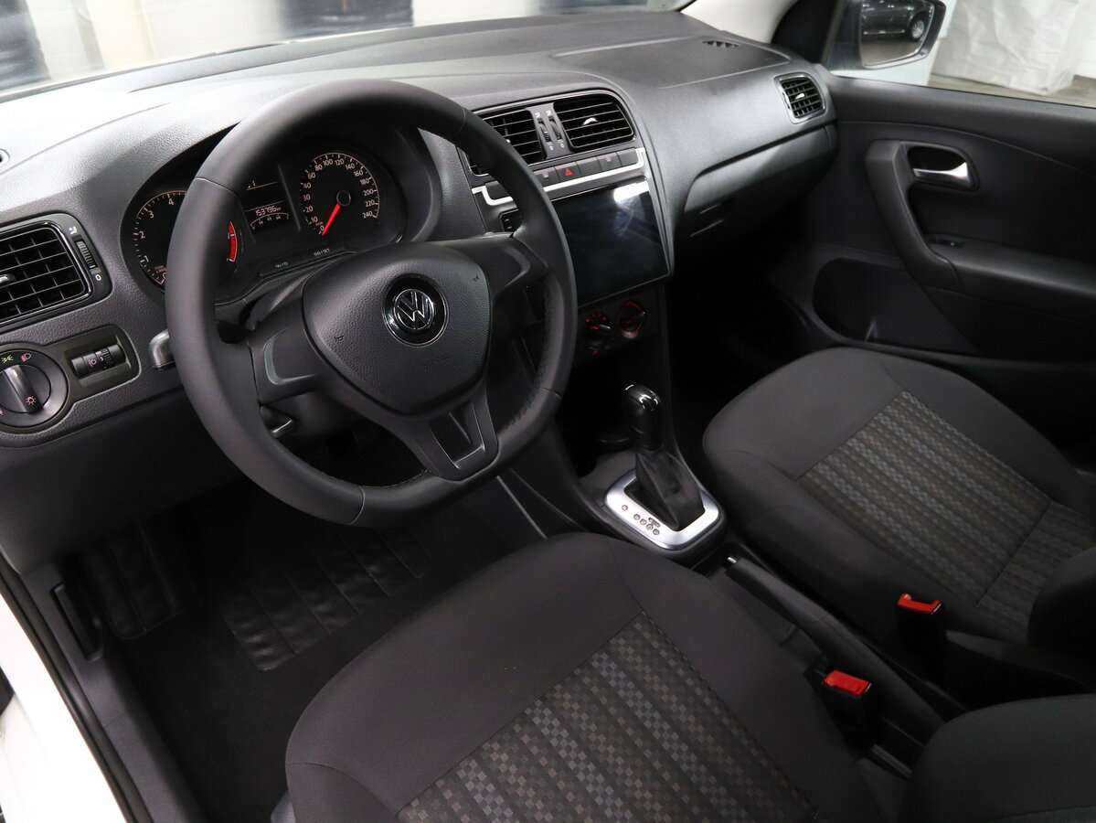 Купить Volkswagen Polo, 2017, 154 000 км.. Фото: #6