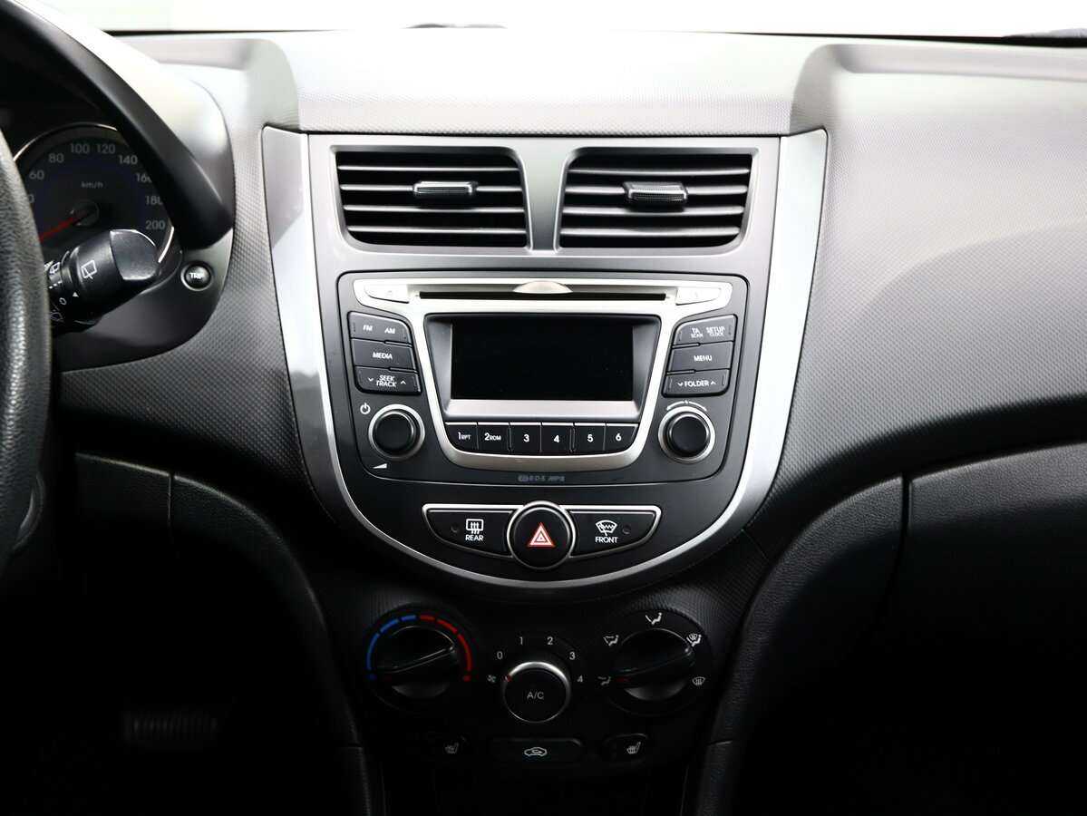 Купить Hyundai Solaris, 2015, 136 000 км.. Фото: #9