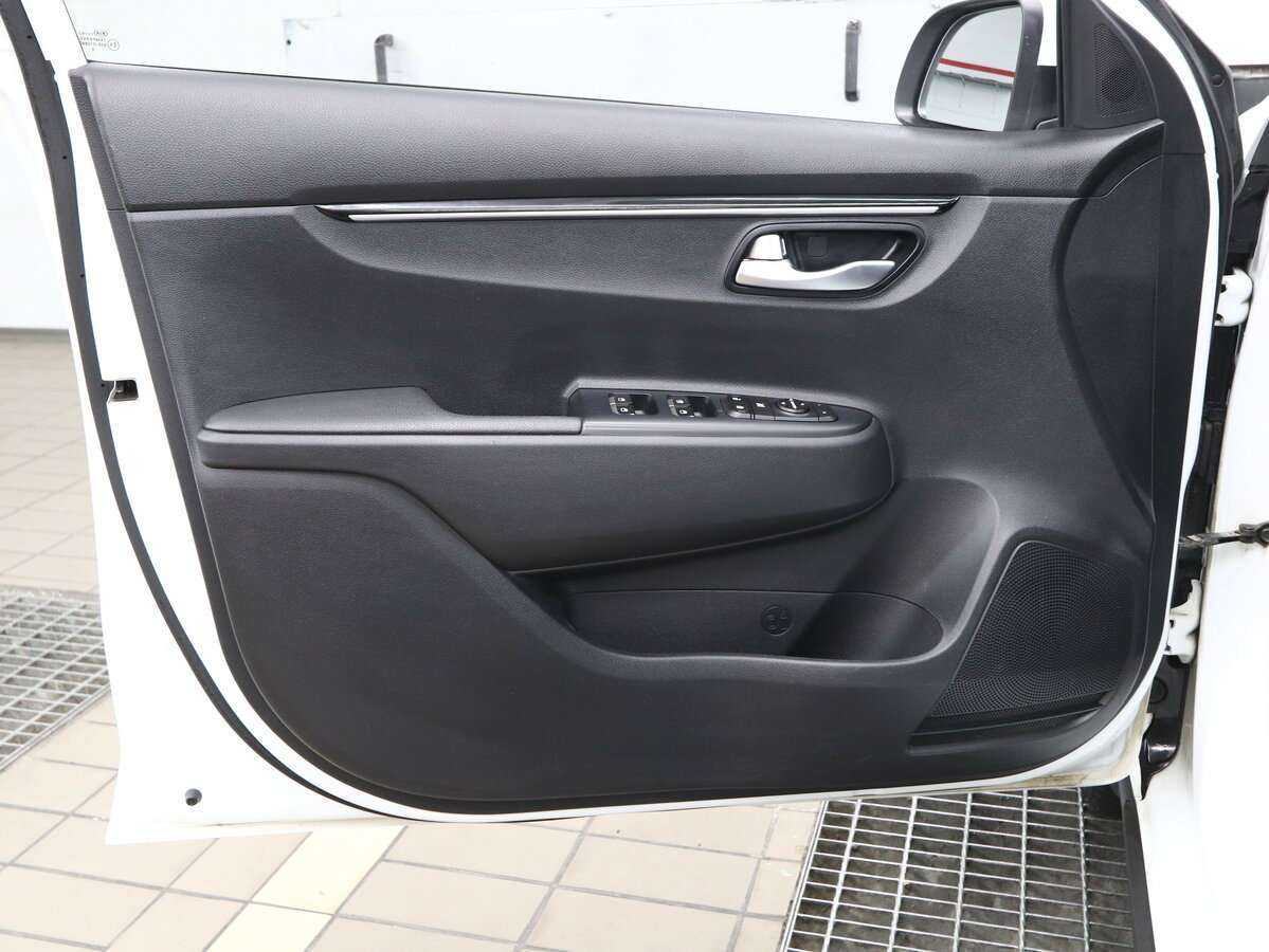 Купить Kia Rio, 2018, 101 000 км.. Фото: #4