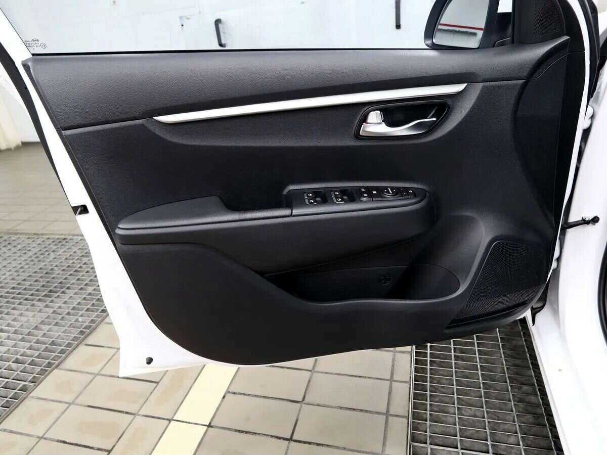 Купить Kia Rio, 2021, 35 350 км.. Фото: #7