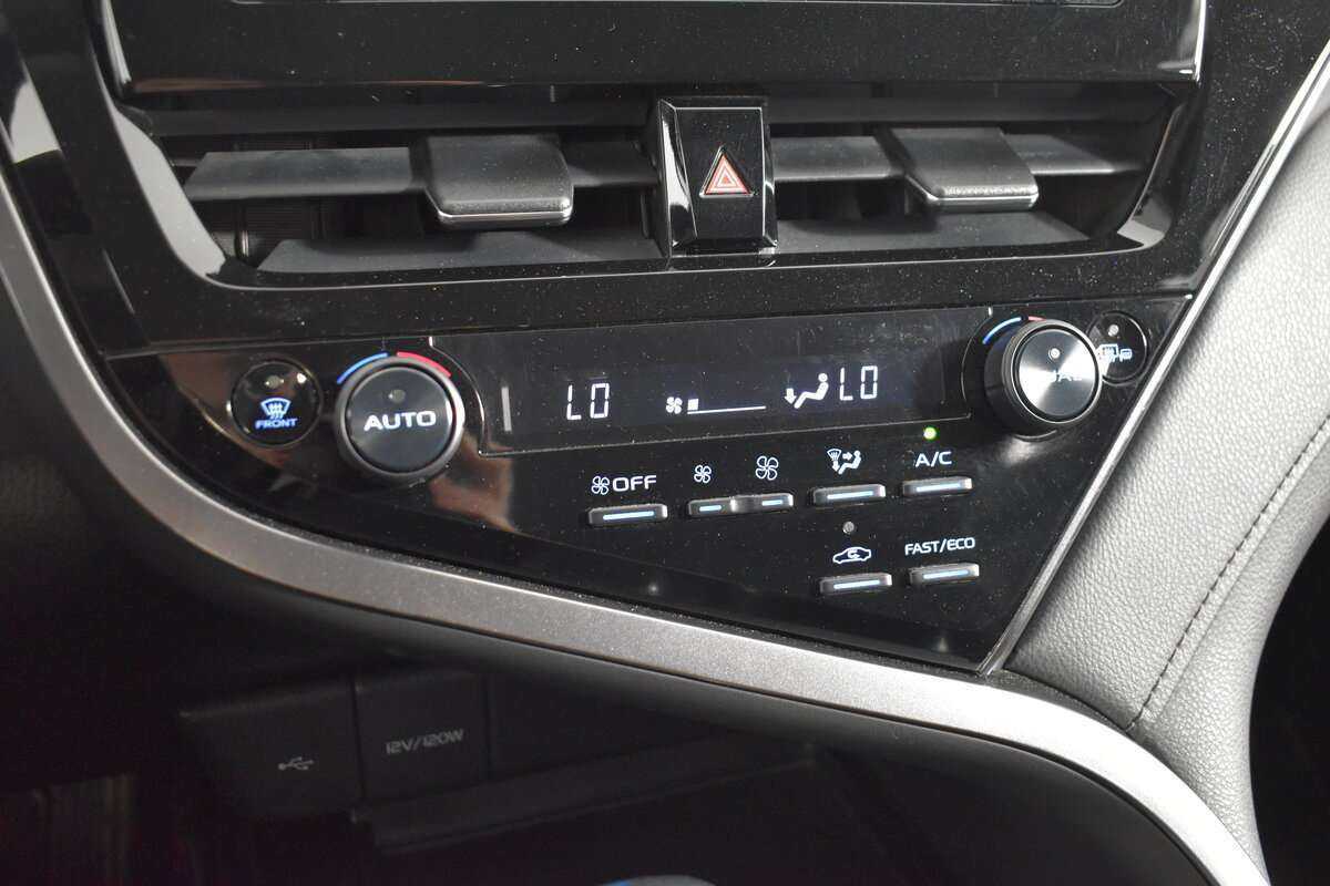 Купить Toyota Camry, 2021, 72 000 км.. Фото: #16