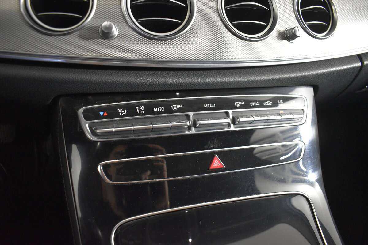 Купить Mercedes-Benz E-Класс, 2018, 97 000 км.. Фото: #17
