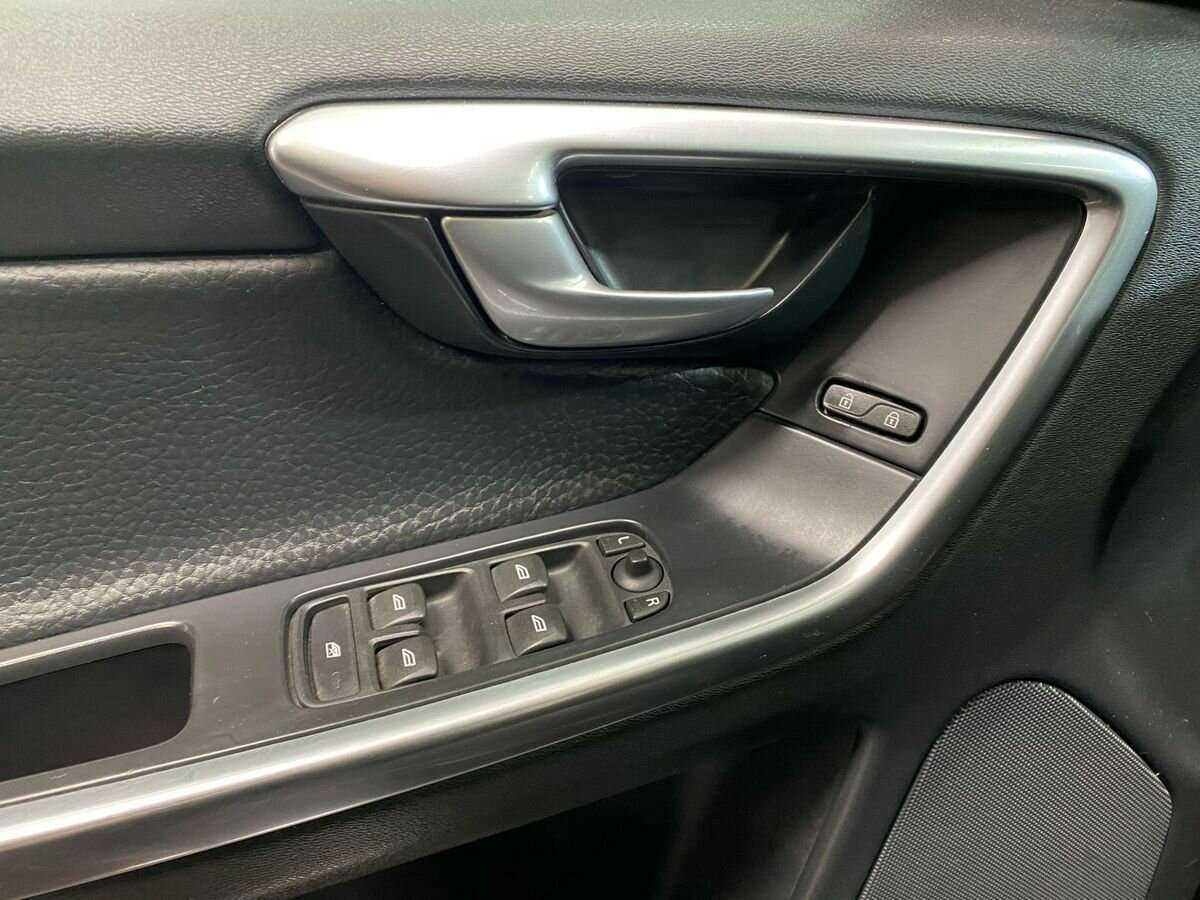 Купить Volvo XC60, 2013, 235 829 км.. Фото: #16